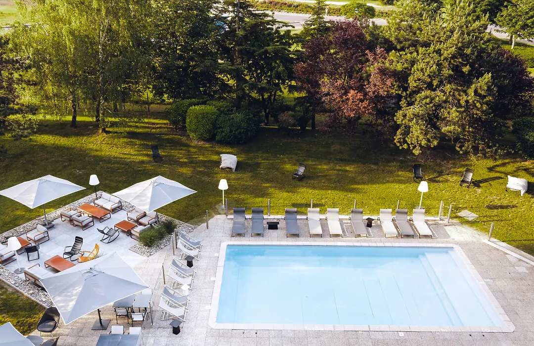 Novotel Beaune-1