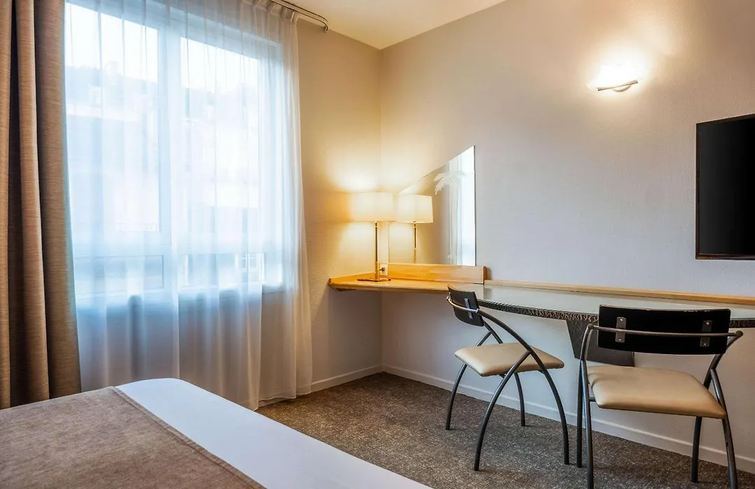 Quality Hotel Pau Centre Bosquet-1