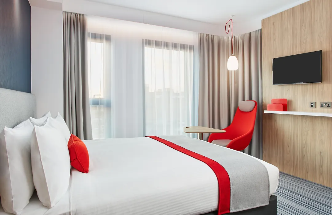 Holiday Inn Express London-Ealing By Ihg-1