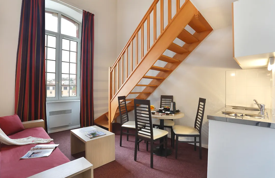Comfort Suites & Vacanceole Les Demeures Champenoises-1