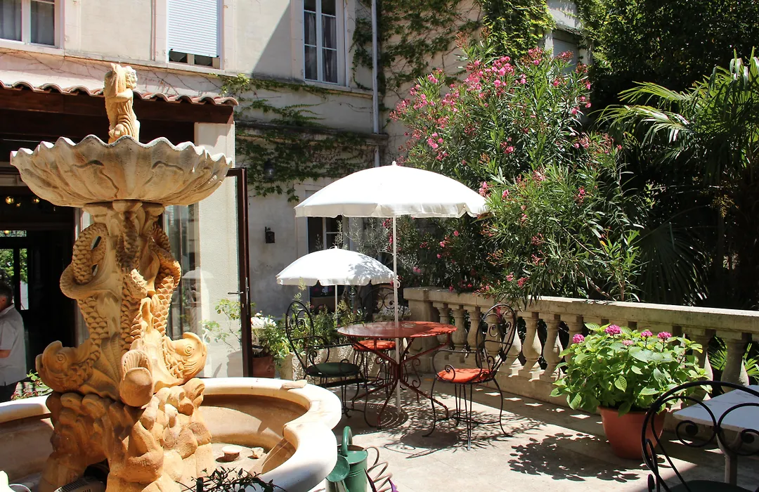 The Originals Boutique, Hôtel du Parc, Cavaillon (Inter-Hotel)-1