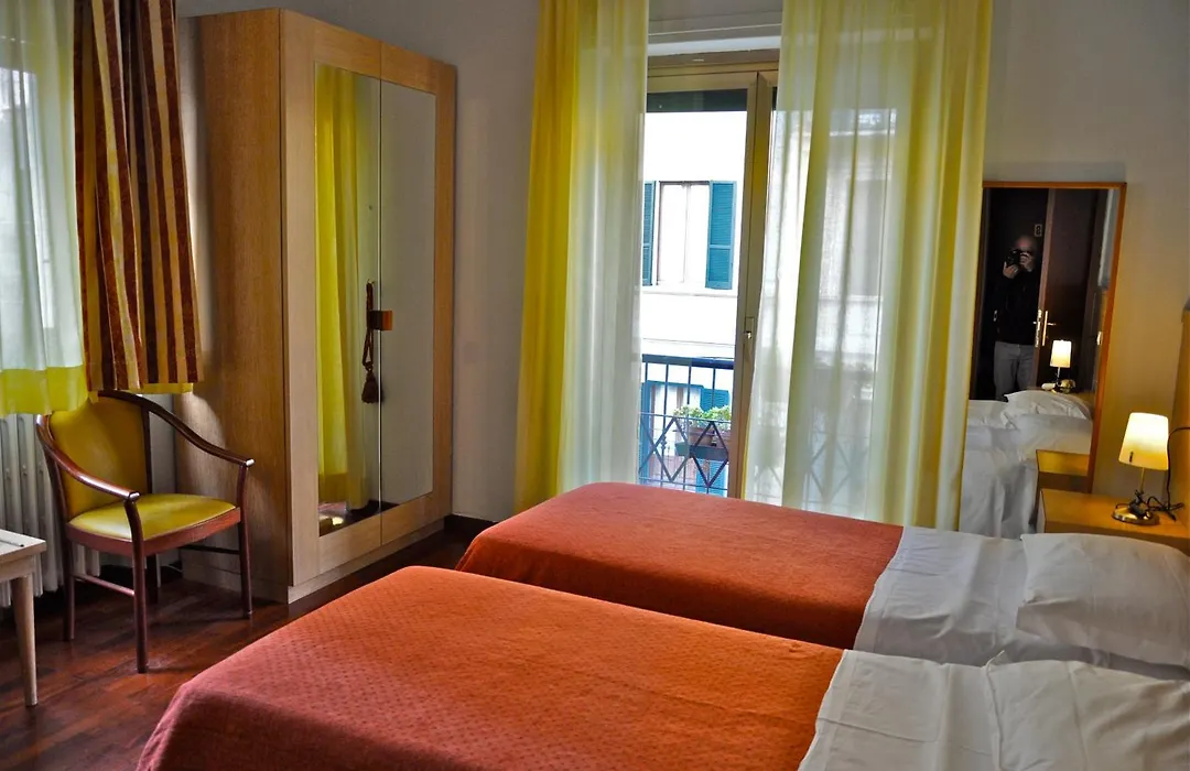 Hotel Dover-1