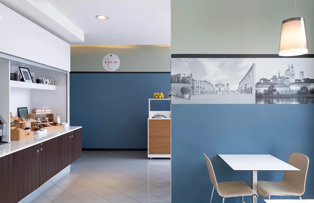 B&B Hotel Mantova-1