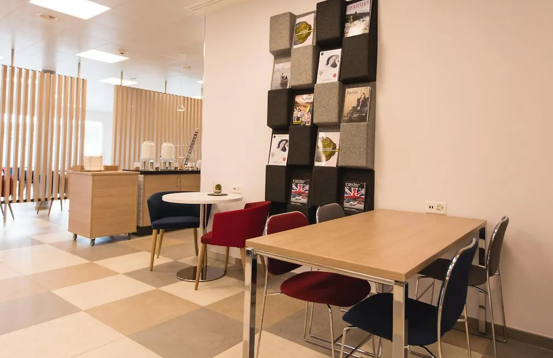 Holiday Inn Express Luzern-Neuenkirch By Ihg-1
