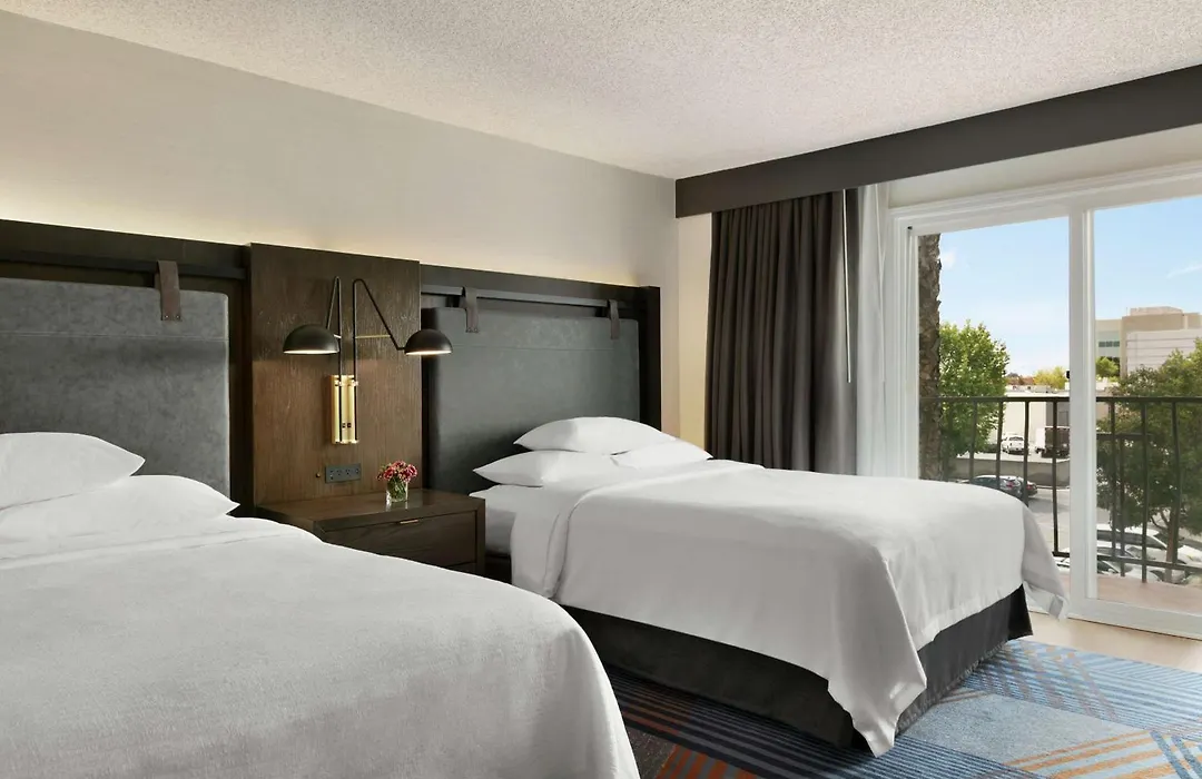 Embassy Suites By Hilton Los Angeles Downey-1