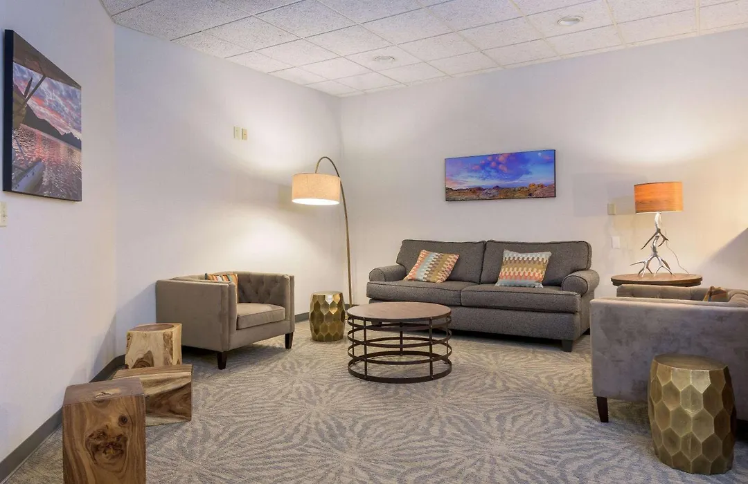 Ramada By Wyndham Boise-1
