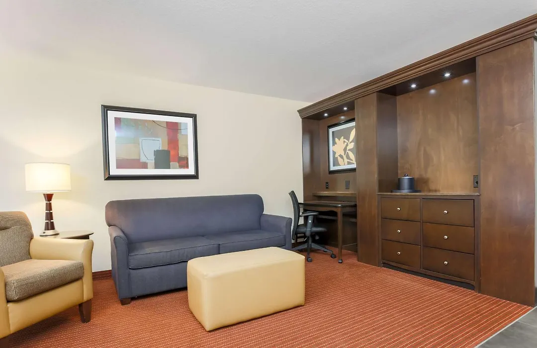 Hampton Inn Champaign/Urbana-1