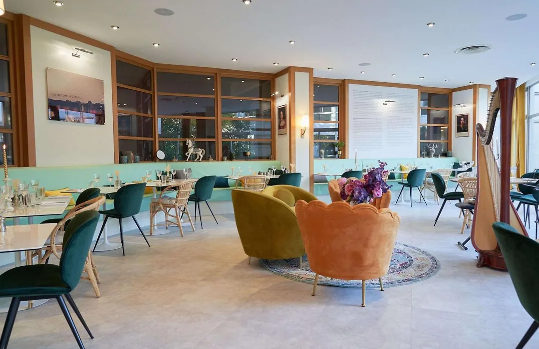 Best Western Plus Paris Saclay-1