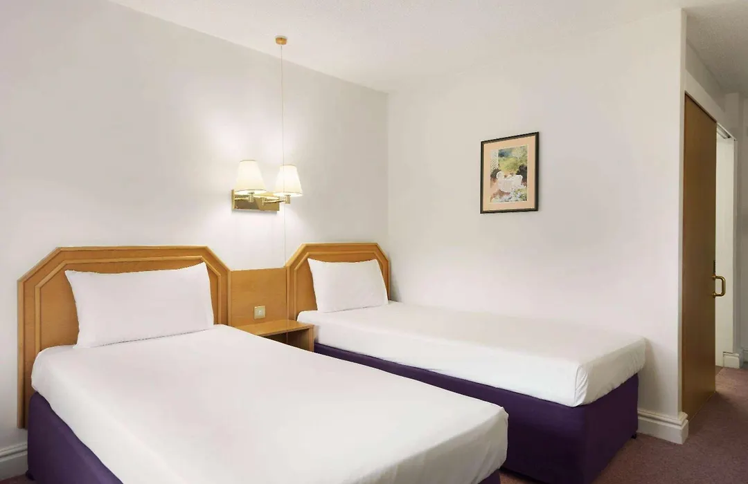 Days Inn Kendal - Killington Lake-1