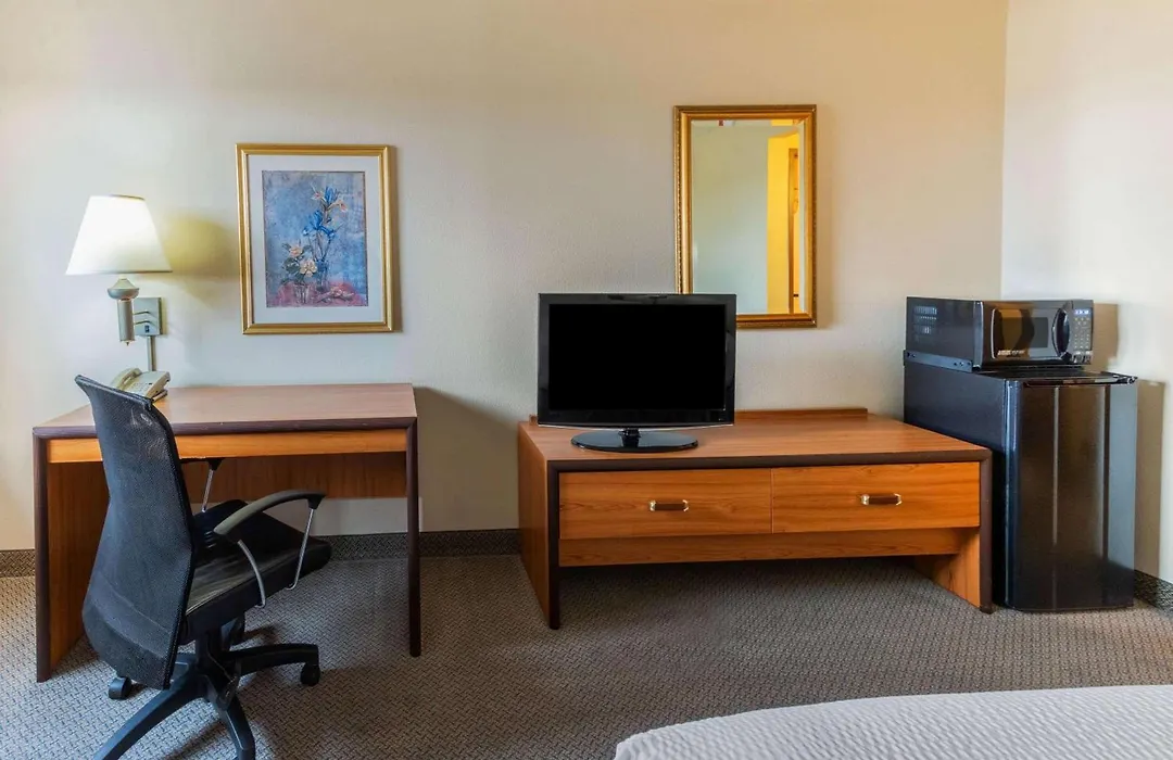 La Quinta Inn & Suites By Wyndham Las Cruces Organ Mountain-1