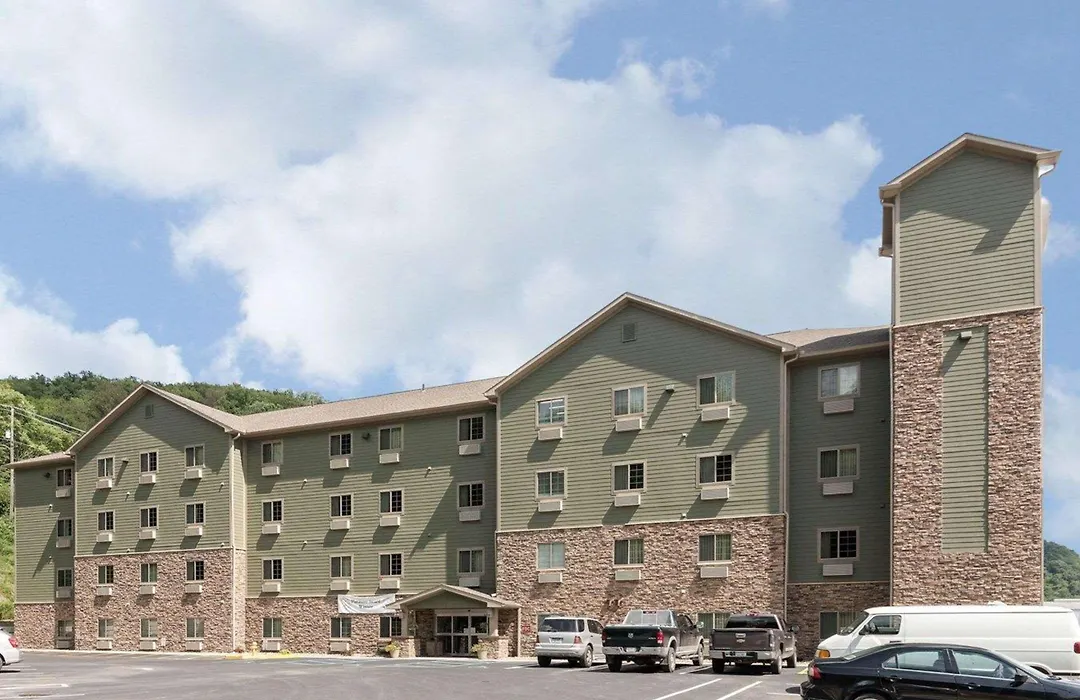Suburban Studios Morgantown-1