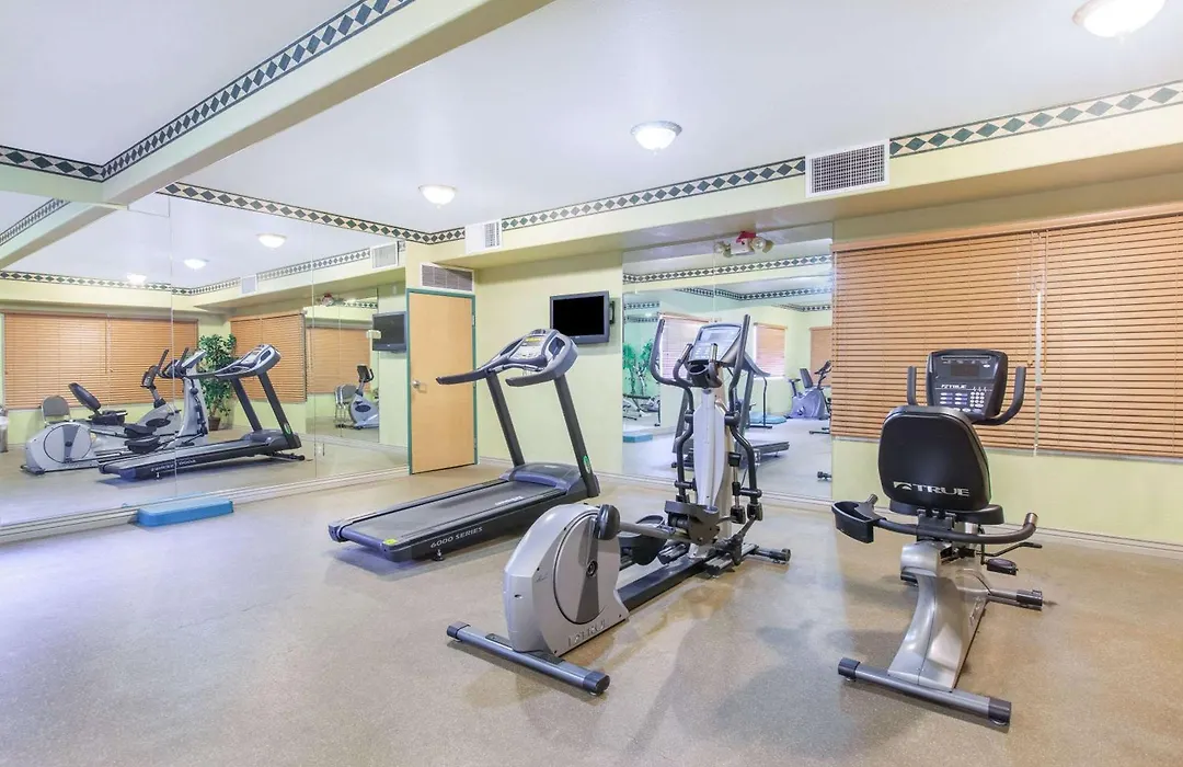 Ramada By Wyndham Williams/Grand Canyon Area-1