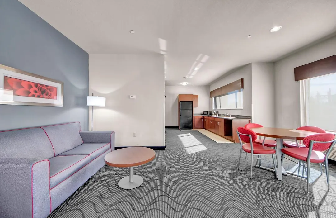 Holiday Inn Express And Suites Oklahoma City North By Ihg-1