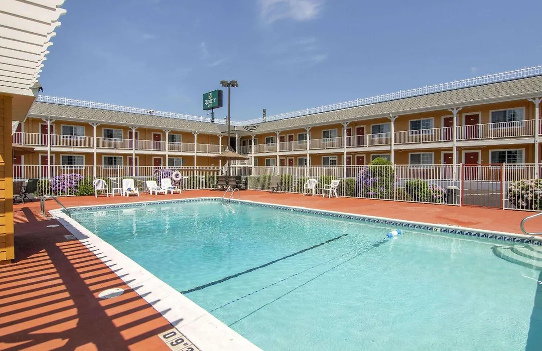 Quality Inn Central Roseburg-1