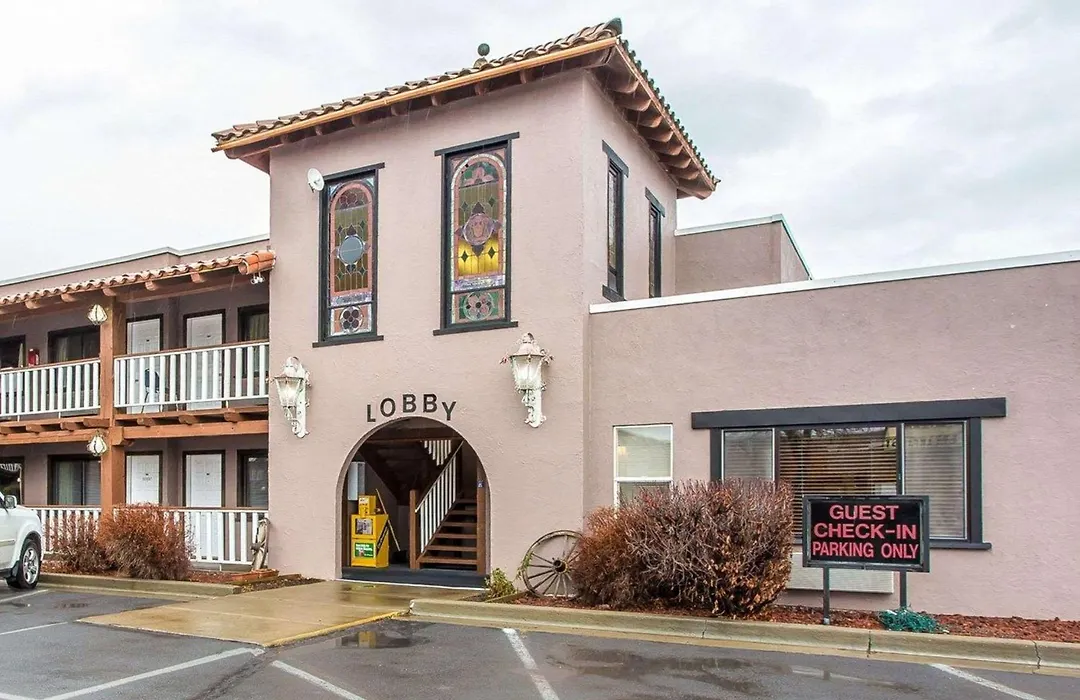 Rodeway Inn Baker City-1