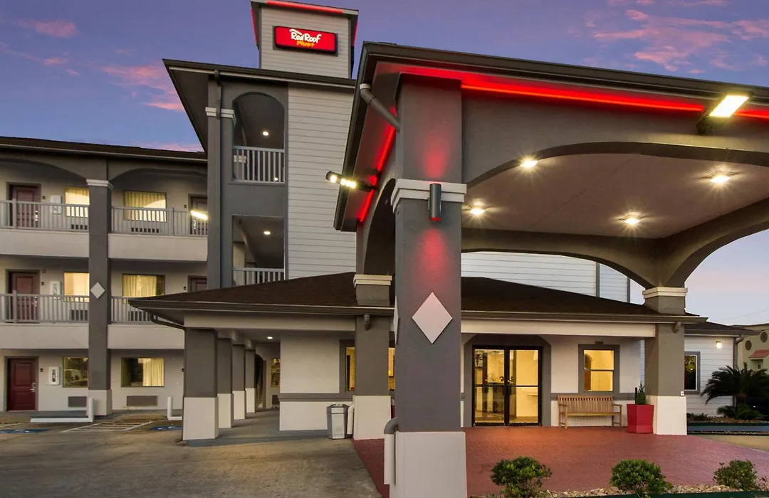 Red Roof Inn Plus + Galveston - Beachfront-1