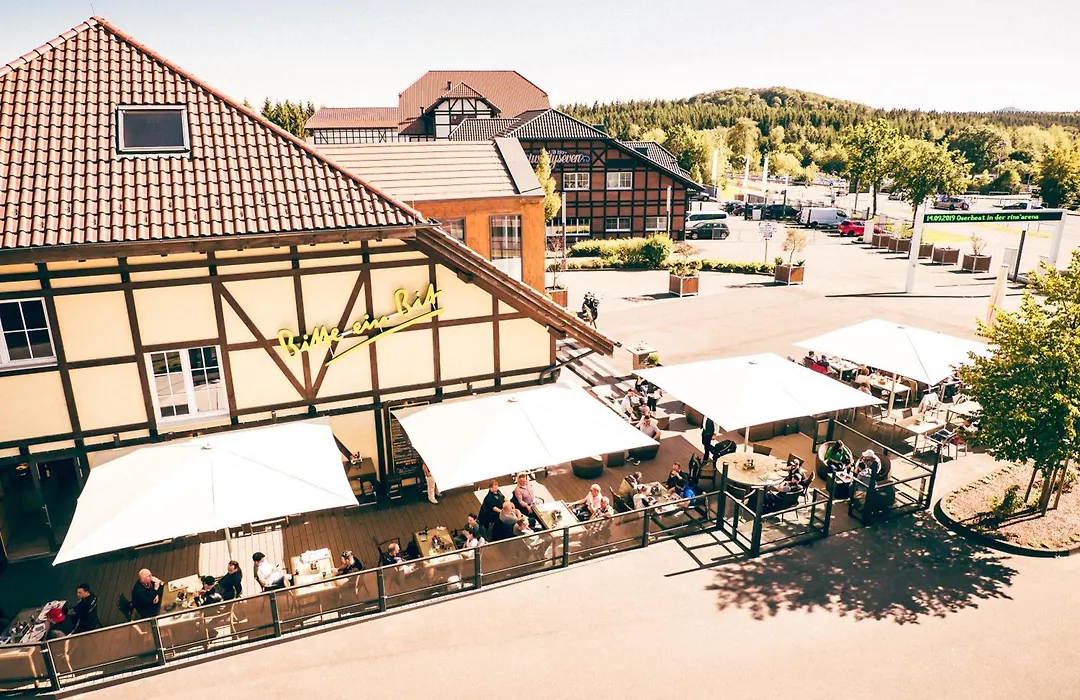 Lindner Nürburgring Motorsport Hotel-1