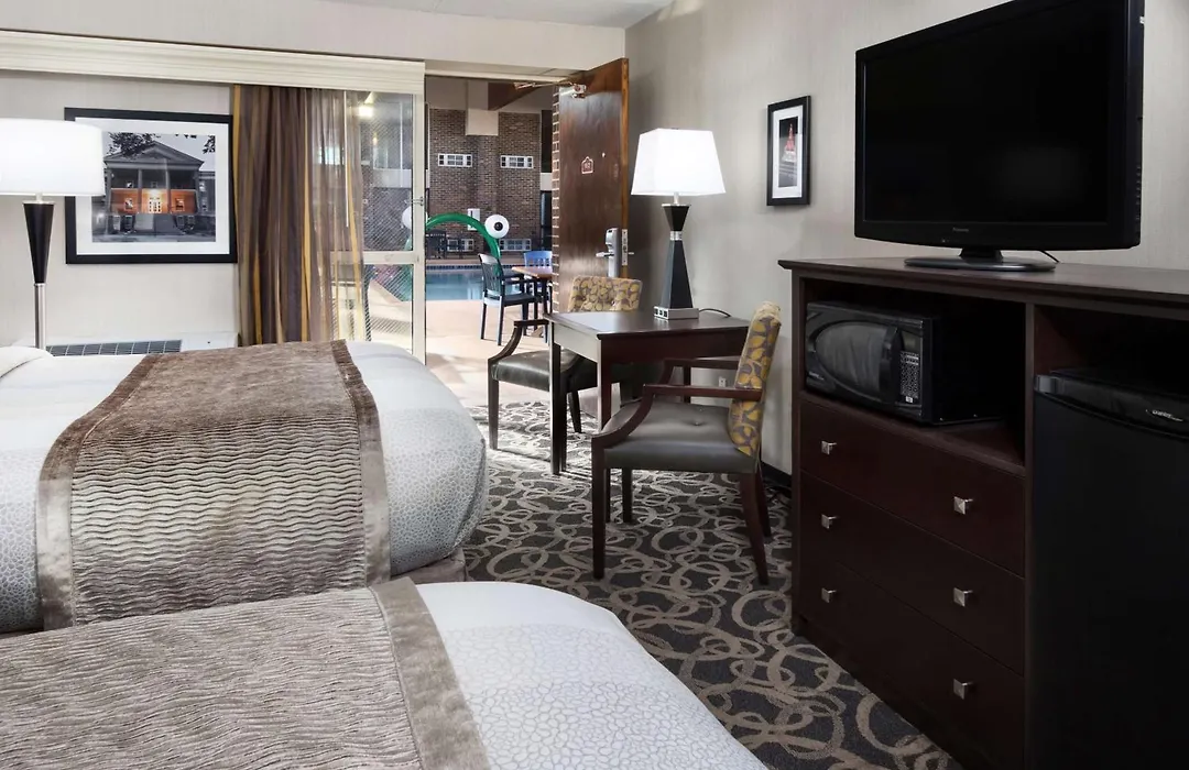 Best Western Ramkota Hotel Aberdeen-1