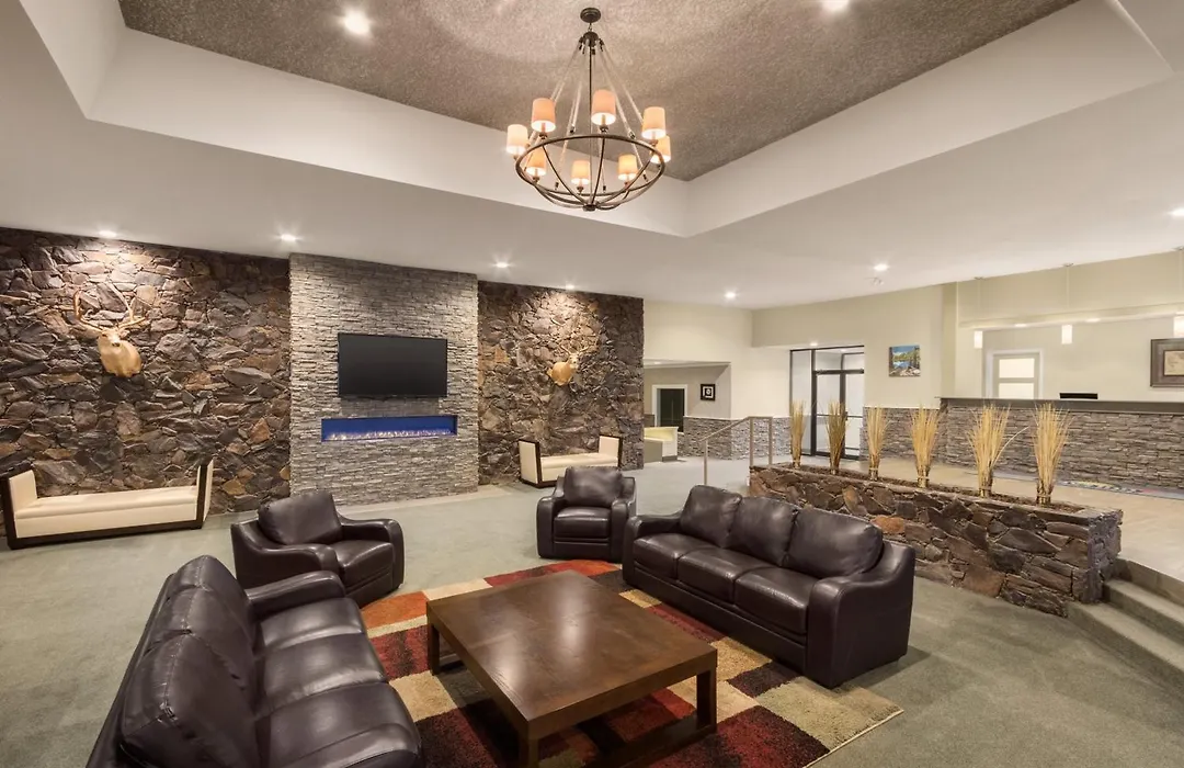 Days Inn By Wyndham Cranbrook Conference Centre-1