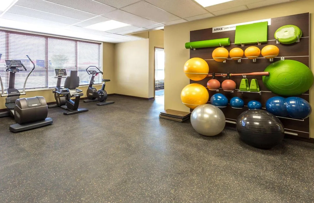 Microtel Inn & Suites By Wyndham Whitecourt-1