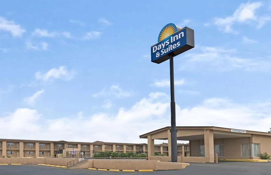 Days Inn & Suites By Wyndham Santa Rosa, Nm-1