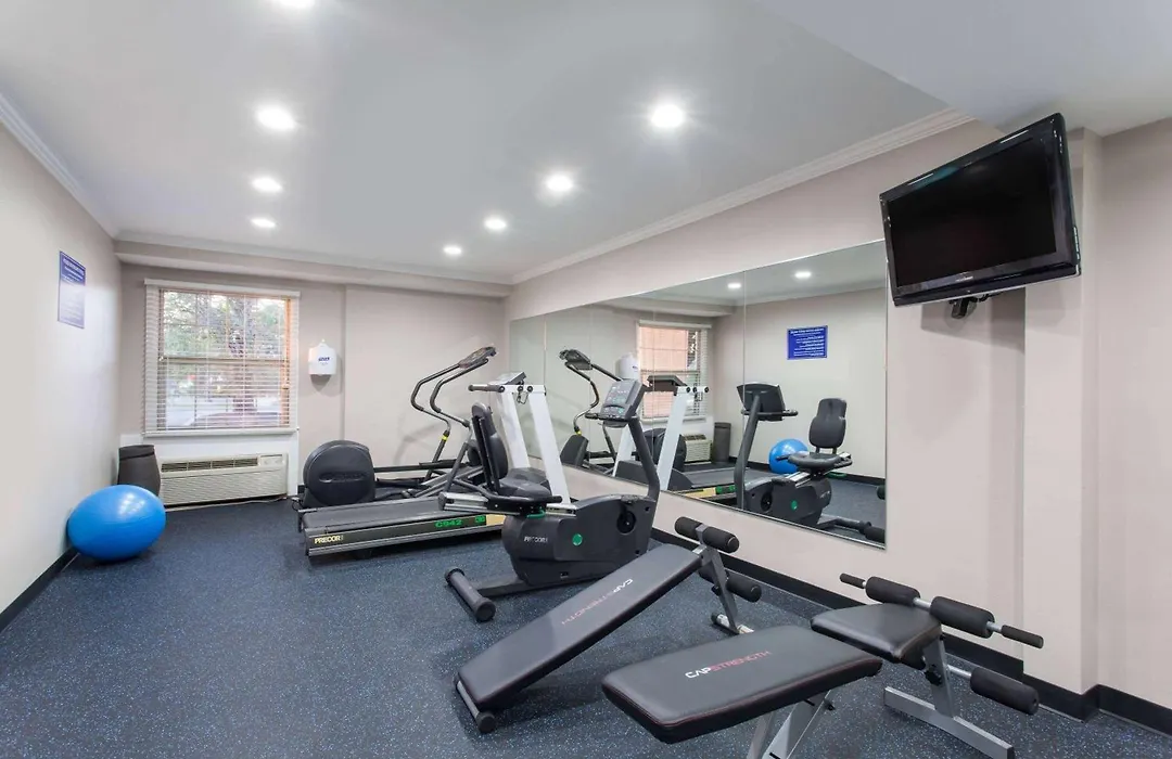 Days Inn By Wyndham Wilmington Brandywine-1