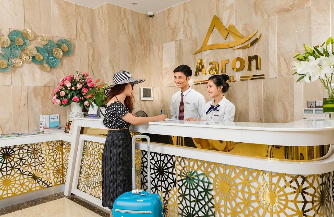 Aaron Hotel-1