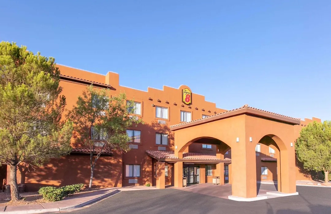 Super 8 By Wyndham Page/Lake Powell-1