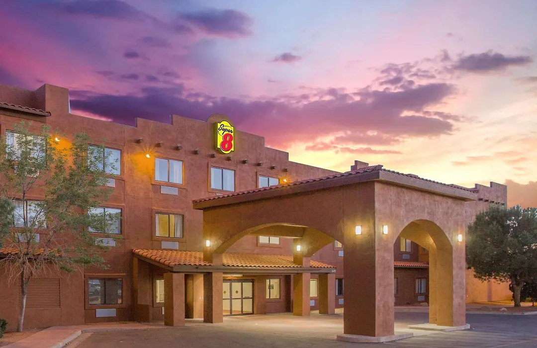 Super 8 By Wyndham Page/Lake Powell-1