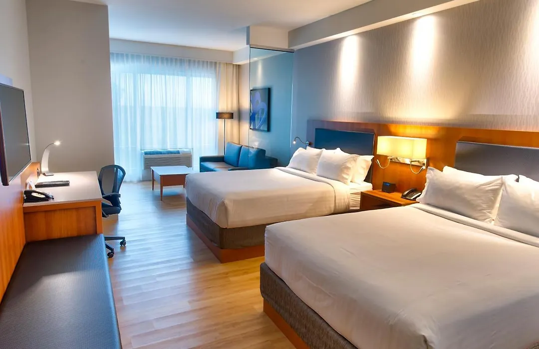 Holiday Inn Express & Suites Vaudreuil-Dorion By Ihg-1