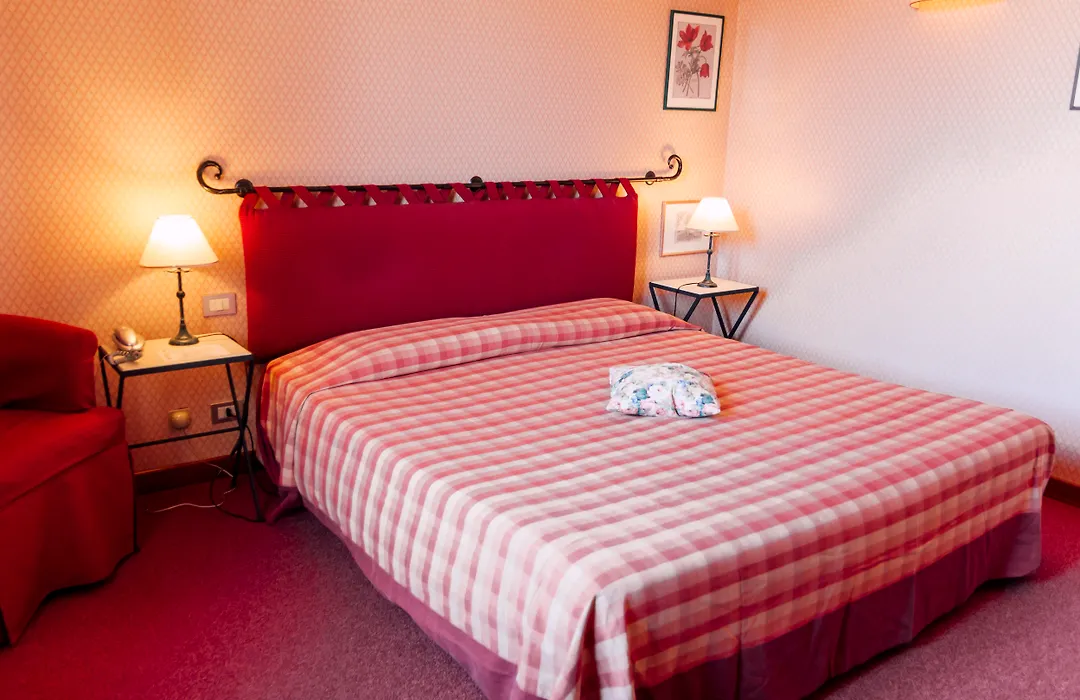 Hostellerie Du Golf-1