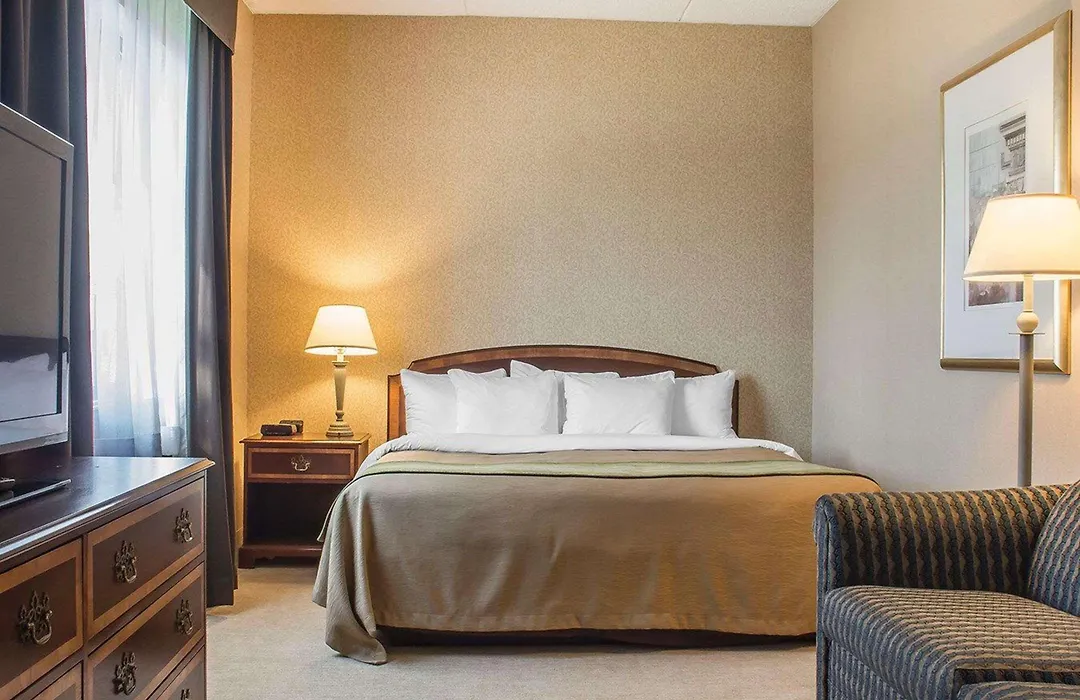 Comfort Inn-1