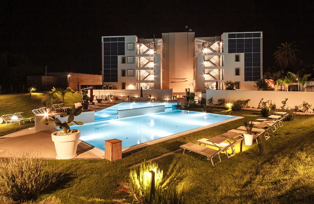 Seawater Hotel Bio & Beauty Spa-1