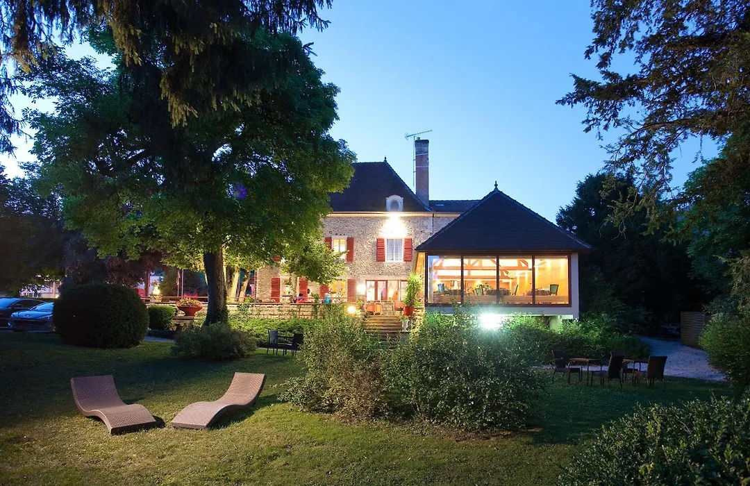 Logis Hostellerie la Chaumière-1