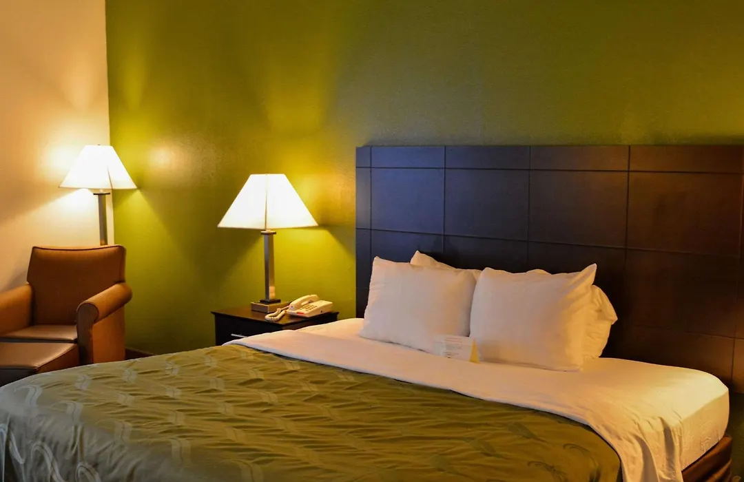 Quality Inn Union Us Hwy 176-1