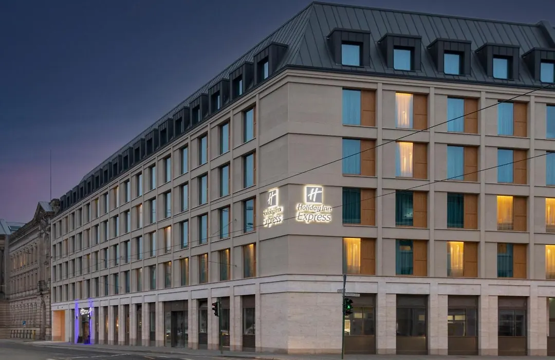 Holiday Inn Express & Suites - Potsdam By Ihg-1