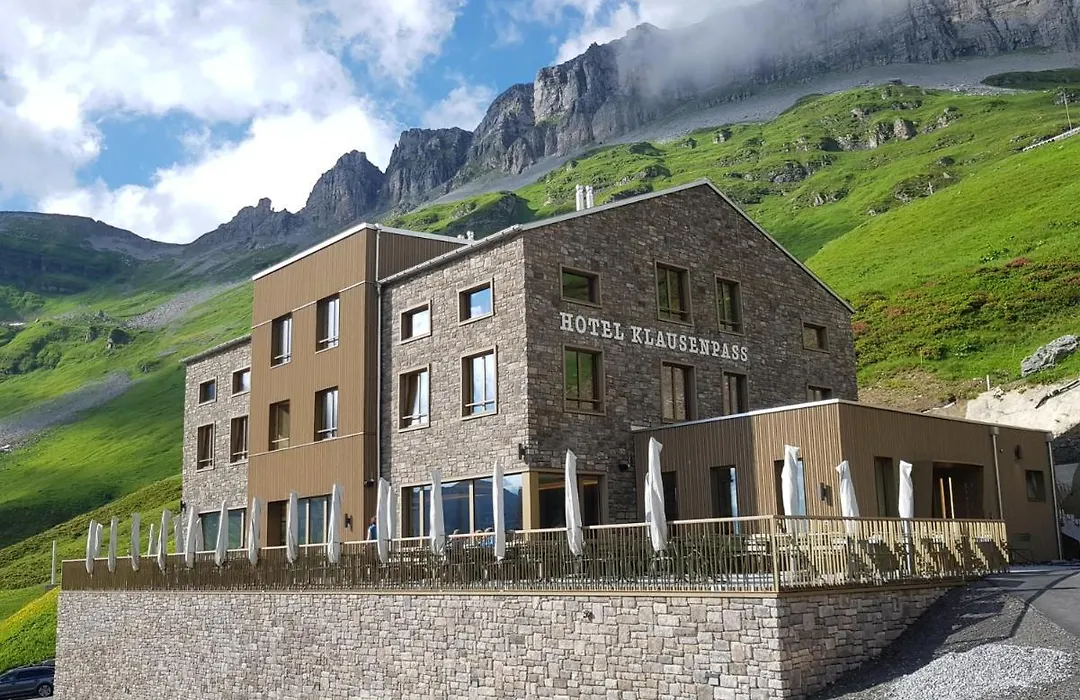 Hotel Klausenpass-1