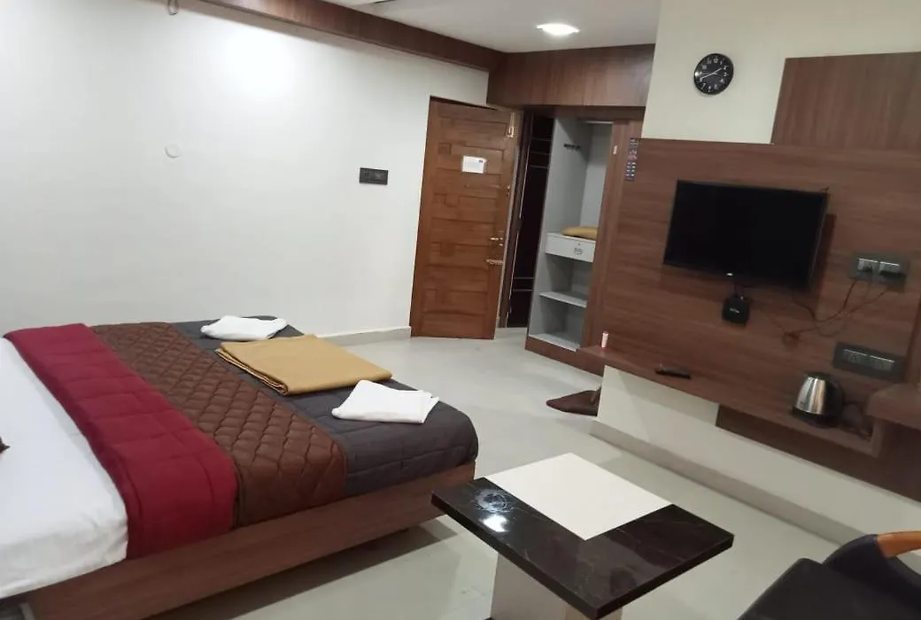 Hotel Grand Meridian By Go2 Hotels & Resorts-1