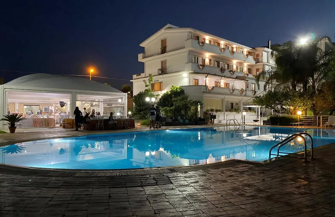 Hotel Il Corsaro-1