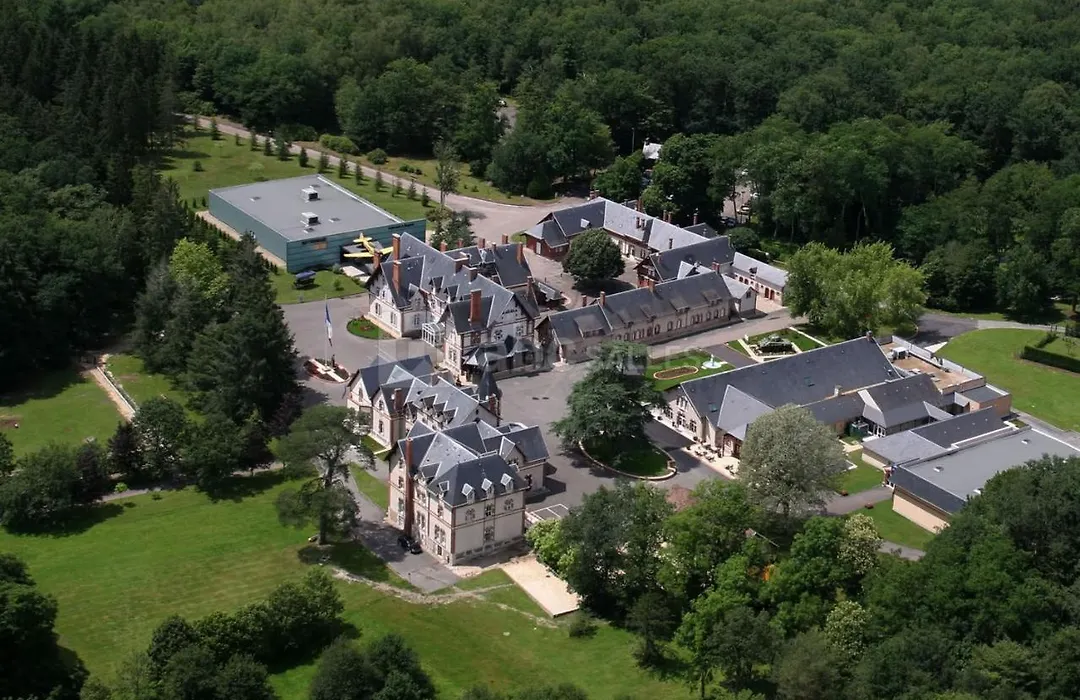 VVF Parc Sologne Berry - Domaine de la Grande Garenne-1