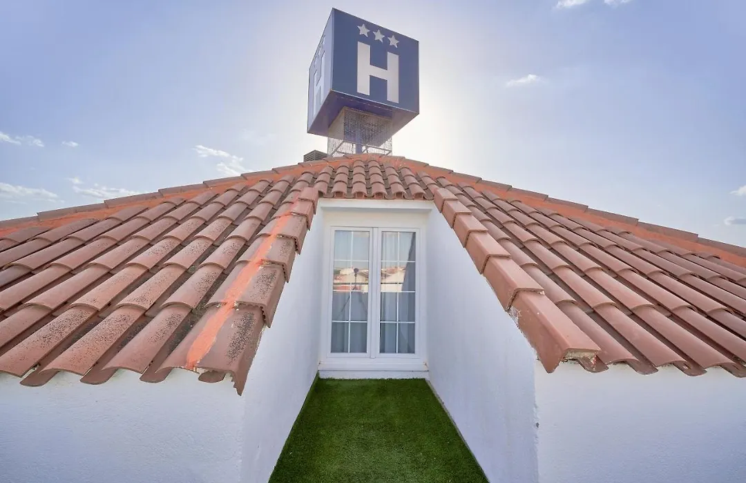 Smart Hotel La Sagra-1
