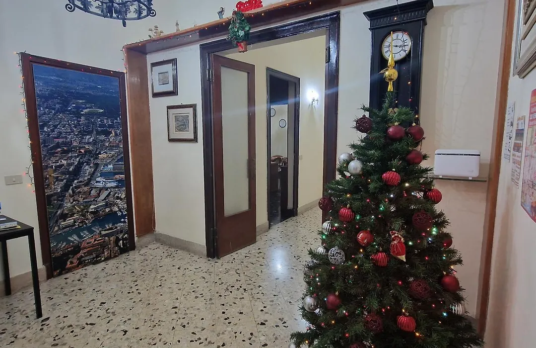 Arco Di Trionfo Palermo Bed & Breakfast-1