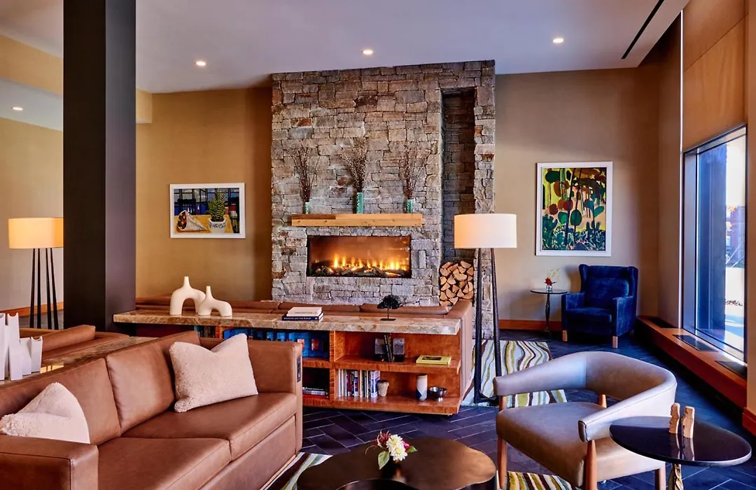 Lockwood Hotel-1
