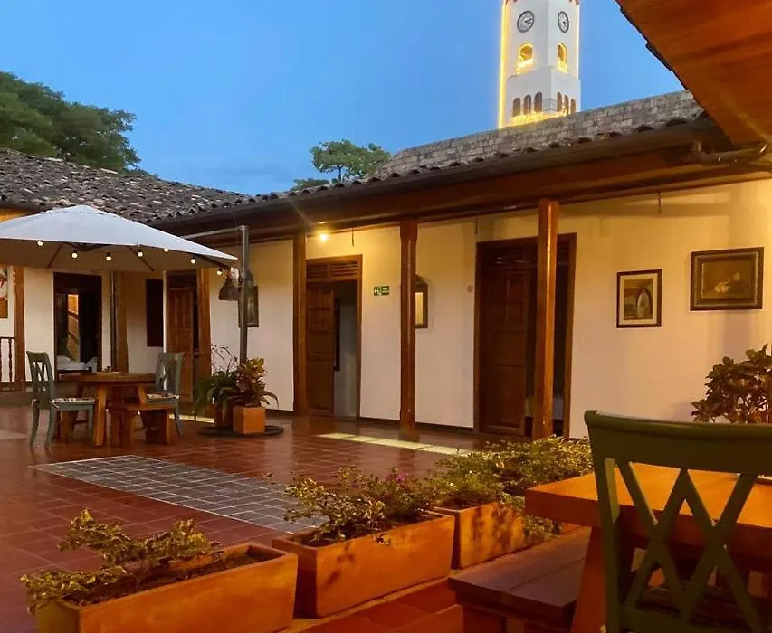 Hotel Colonial Andino - Parque principal de Pitalito-1