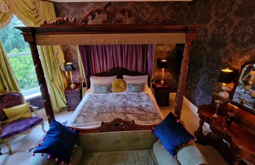 Ravenscroft B&B-1