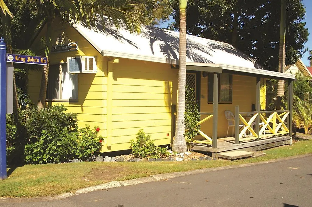 Smugglers Cove Holiday Village-1