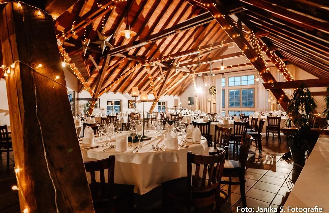 Hotel Gutshof Herborn-1
