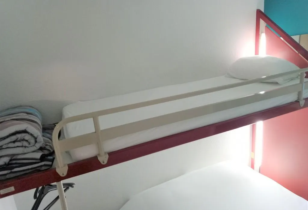 hotelF1 Périgueux-1
