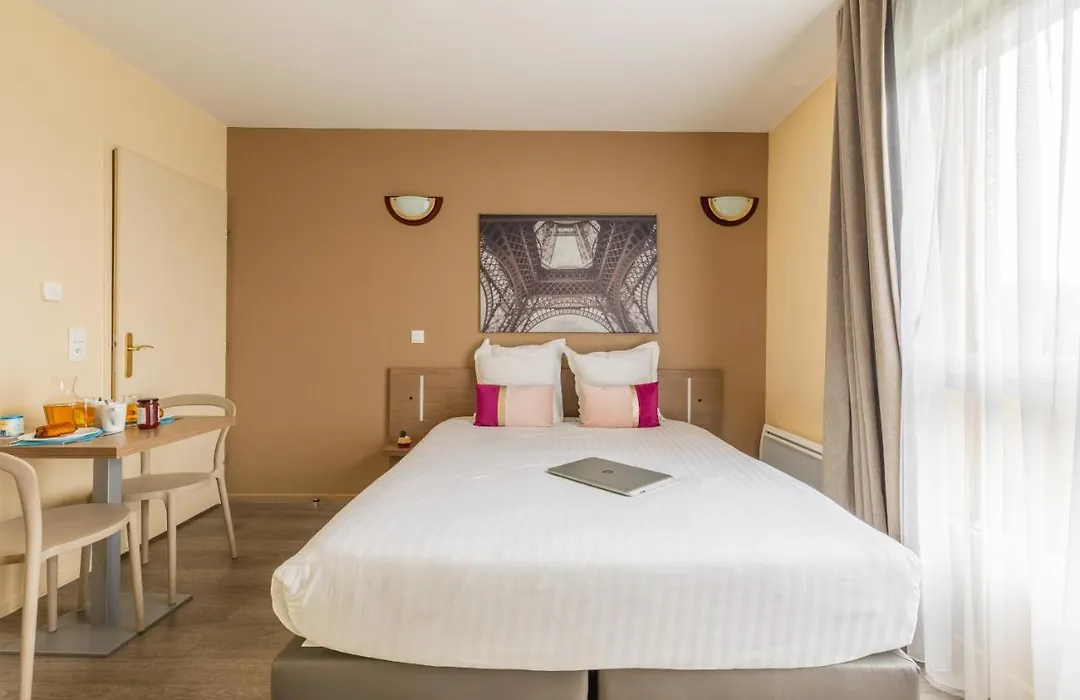 Zenitude Hôtel-Résidences Magny-les-Hameaux-1