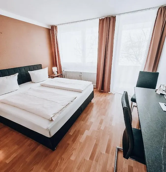 Zentral Hotel-1